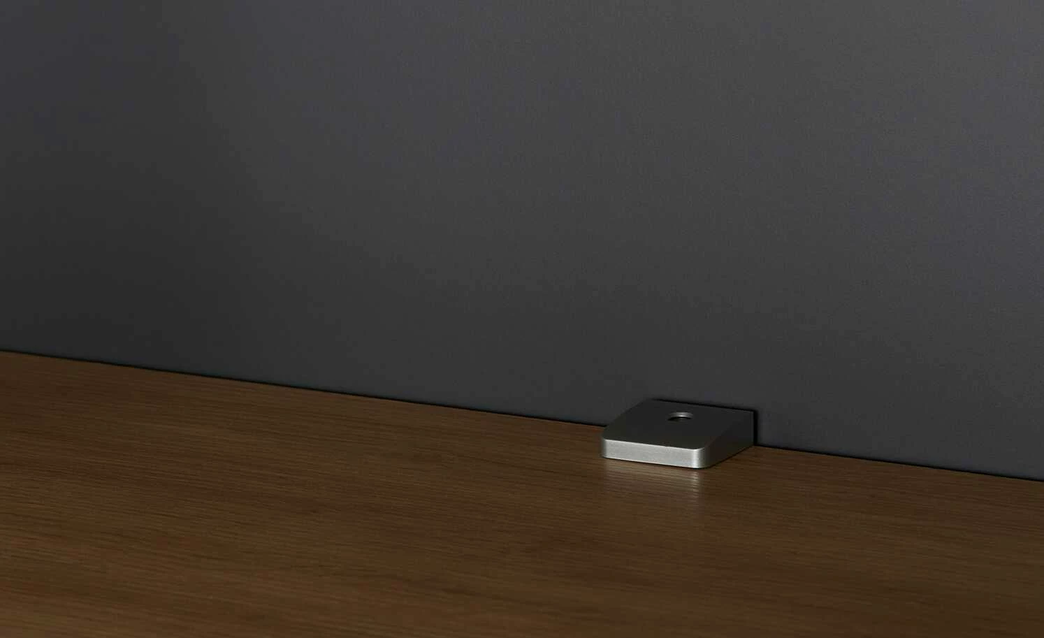 Eckvitrine Varese | Graphitgrau / Asteiche (Nachbildung) 8 Eckvitrine Varese | Graphitgrau / Asteiche (Nachbildung) – Bild 8