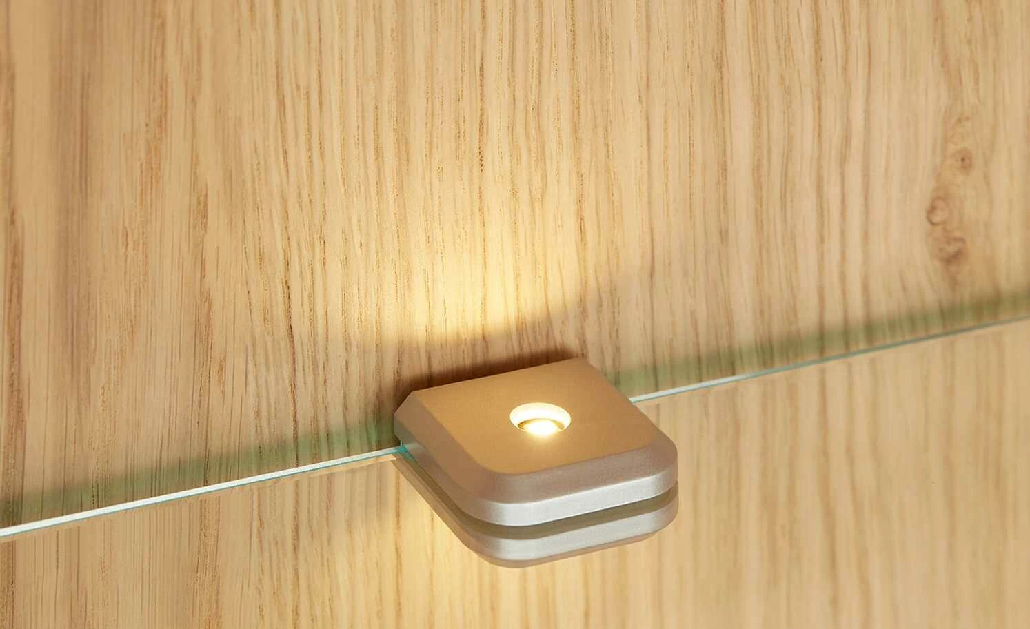 Woodford Vitrine Solano 7 Woodford Vitrine Solano – Bild 7