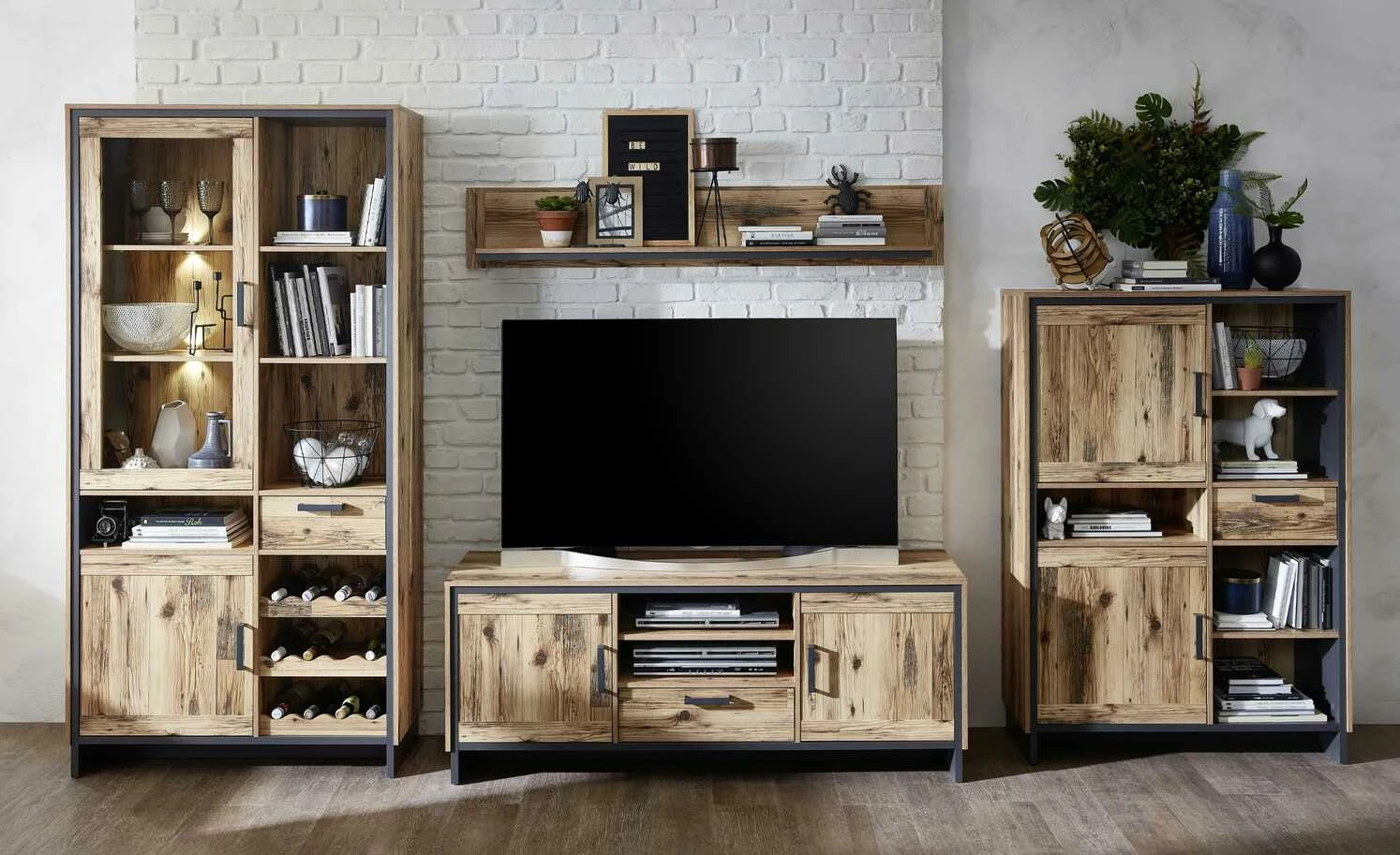 Vitrine Pinto 5 Vitrine Pinto – Bild 5