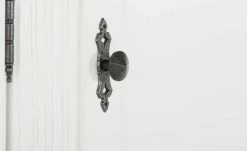 maison bleue Highboard Petit Chalet | Vintage Weiß mit Glasboden 31 maison bleue Highboard Petit Chalet | Vintage Weiß mit Glasboden -Kommode & Sideboards Verkäufe 13232382 14 202207111247