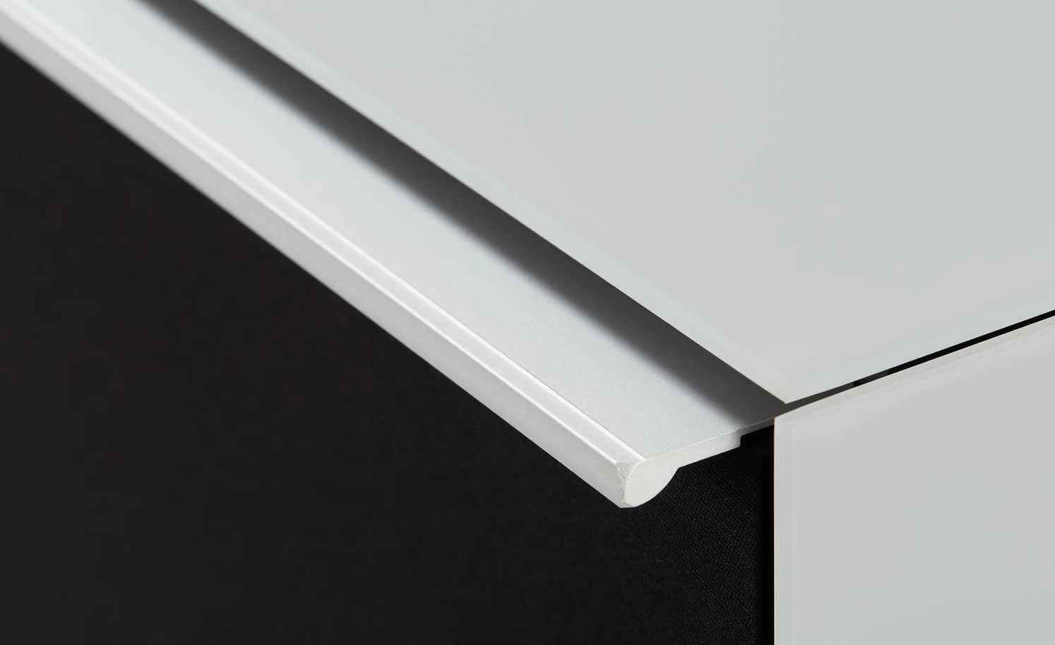 Lowboard Soundbase S | Seidengrau / Schwarz 8 Lowboard Soundbase S | Seidengrau / Schwarz – Bild 8